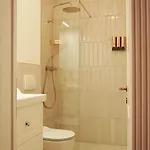 Weiss Boutique Aparthotel Brasov