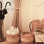 Weiss Boutique מלון דירות 3*