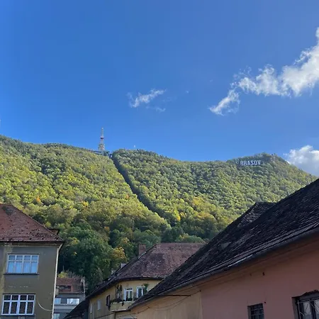 Weiss Boutique Apartahotel Braşov