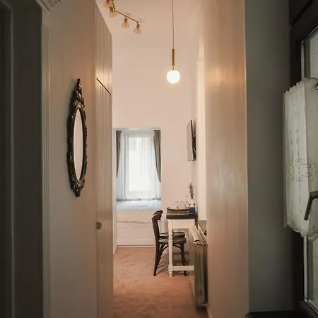 Weiss Boutique Apartahotel
