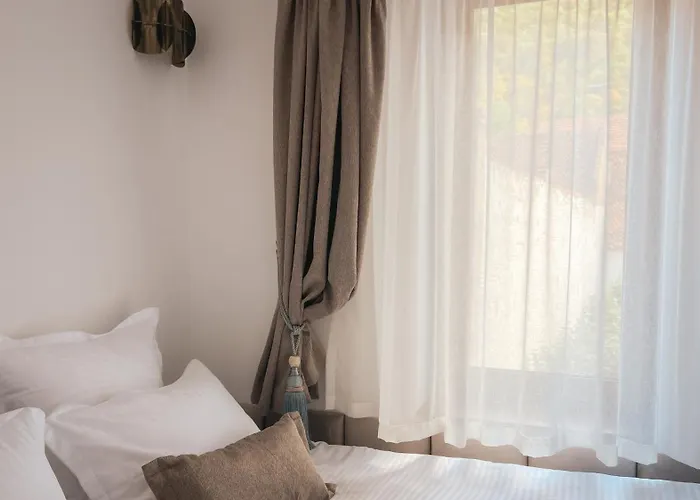 Weiss Boutique 3* Braşov