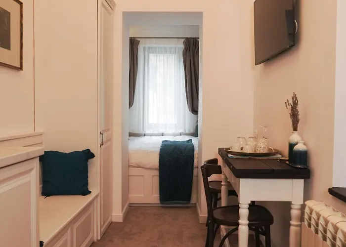 Weiss Boutique Aparthotel Brasov